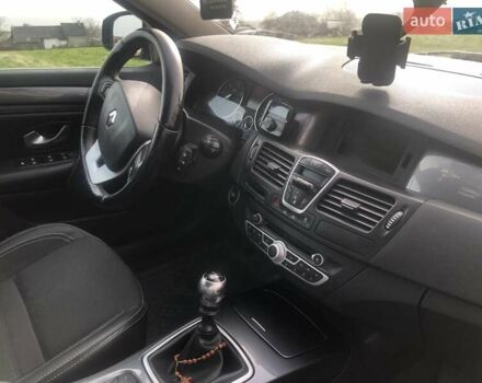 Сірий Рено Лагуна, об'ємом двигуна 1.5 л та пробігом 220 тис. км за 7300 $, фото 19 на Automoto.ua