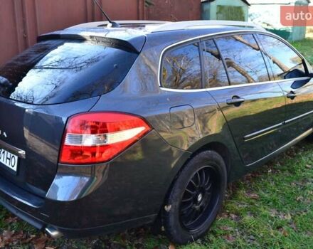 Серый Рено Лагуна, объемом двигателя 3 л и пробегом 380 тыс. км за 6900 $, фото 4 на Automoto.ua