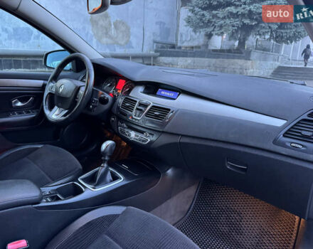 Серый Рено Лагуна, объемом двигателя 2 л и пробегом 199 тыс. км за 5499 $, фото 40 на Automoto.ua