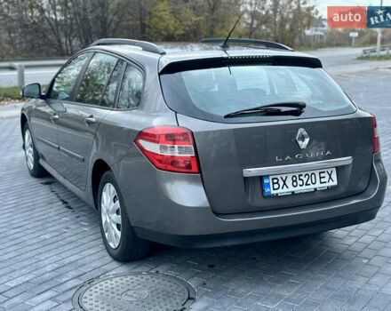 Рено Лагуна 2009 в Виннице на Automoto.ua Серый Рено Лагуна, объемом двигателя 1.5 л и пробегом 249 тыс. км за 6249 $, фото 19 на Automoto.ua
