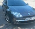 Серый Рено Лагуна, объемом двигателя 2 л и пробегом 275 тыс. км за 7300 $, фото 1 на Automoto.ua