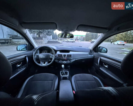 Серый Рено Лагуна, объемом двигателя 2 л и пробегом 199 тыс. км за 5499 $, фото 84 на Automoto.ua