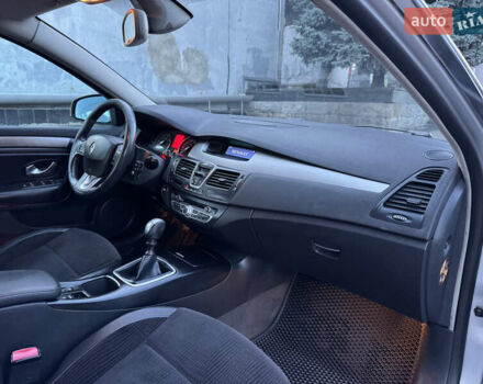 Серый Рено Лагуна, объемом двигателя 2 л и пробегом 199 тыс. км за 5499 $, фото 39 на Automoto.ua