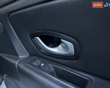 Серый Рено Лагуна, объемом двигателя 2 л и пробегом 199 тыс. км за 5499 $, фото 49 на Automoto.ua