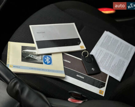 Сірий Рено Лагуна, об'ємом двигуна 1.5 л та пробігом 400 тис. км за 4850 $, фото 34 на Automoto.ua