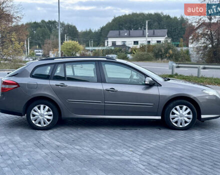 Рено Лагуна 2009 в Виннице на Automoto.ua Серый Рено Лагуна, объемом двигателя 1.5 л и пробегом 249 тыс. км за 6249 $, фото 24 на Automoto.ua
