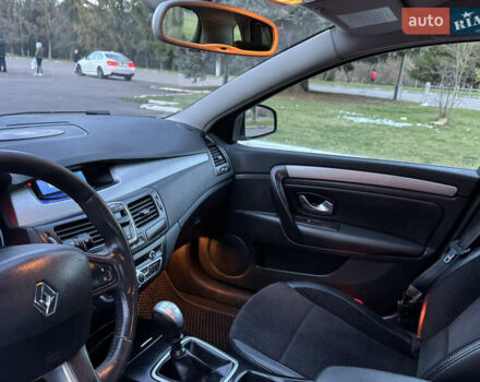 Серый Рено Лагуна, объемом двигателя 2 л и пробегом 199 тыс. км за 5499 $, фото 74 на Automoto.ua