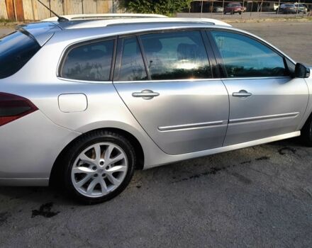 Рено Лагуна 2009 в Запорожье на Automoto.ua Серый Рено Лагуна, объемом двигателя 2 л и пробегом 323 тыс. км за 5200 $, фото 2 на Automoto.ua