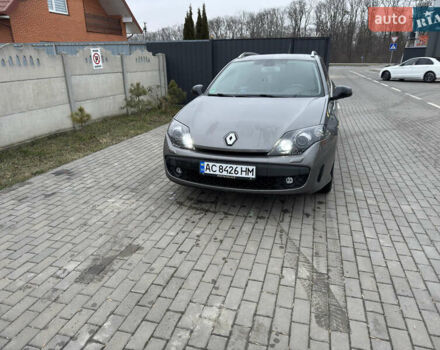 Серый Рено Лагуна, объемом двигателя 2 л и пробегом 258 тыс. км за 8000 $, фото 1 на Automoto.ua