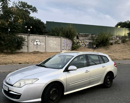 Рено Лагуна 2010 в Одессе на Automoto.ua Серый Рено Лагуна, объемом двигателя 1.5 л и пробегом 298 тыс. км за 7000 $, фото 1 на Automoto.ua