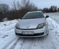 Серый Рено Лагуна, объемом двигателя 2 л и пробегом 323 тыс. км за 7500 $, фото 2 на Automoto.ua
