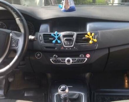 Серый Рено Лагуна, объемом двигателя 1.5 л и пробегом 290 тыс. км за 5650 $, фото 20 на Automoto.ua