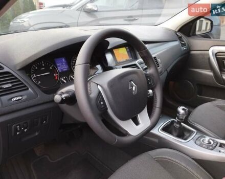 Рено Лагуна 2010 в Ивано-Франковске на Automoto.ua Серый Рено Лагуна, объемом двигателя 1.5 л и пробегом 266 тыс. км за 7300 $, фото 7 на Automoto.ua