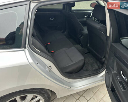 Серый Рено Лагуна, объемом двигателя 1.5 л и пробегом 247 тыс. км за 6850 $, фото 4 на Automoto.ua