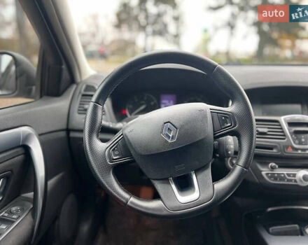 Серый Рено Лагуна, объемом двигателя 1.5 л и пробегом 247 тыс. км за 6850 $, фото 13 на Automoto.ua