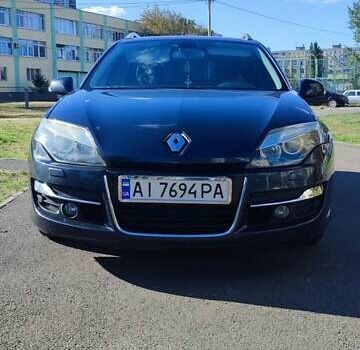 Серый Рено Лагуна, объемом двигателя 2 л и пробегом 300 тыс. км за 7900 $, фото 2 на Automoto.ua