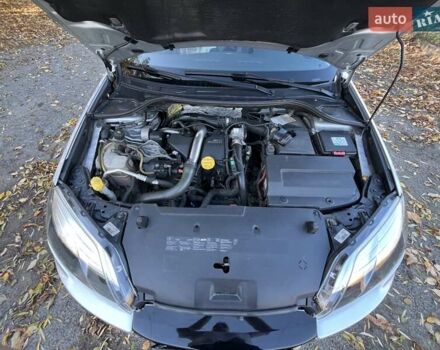 Серый Рено Лагуна, объемом двигателя 1.46 л и пробегом 285 тыс. км за 7000 $, фото 79 на Automoto.ua