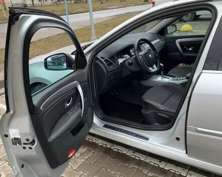 Сірий Рено Лагуна, об'ємом двигуна 2 л та пробігом 335 тис. км за 7600 $, фото 5 на Automoto.ua