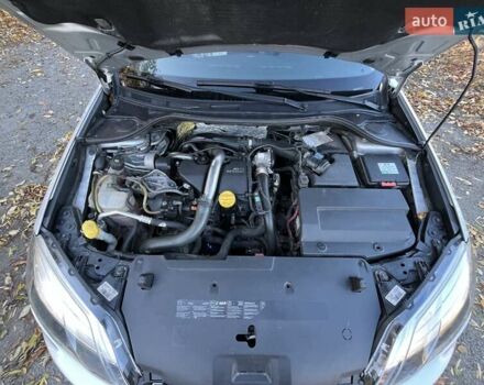 Серый Рено Лагуна, объемом двигателя 1.46 л и пробегом 285 тыс. км за 7000 $, фото 80 на Automoto.ua