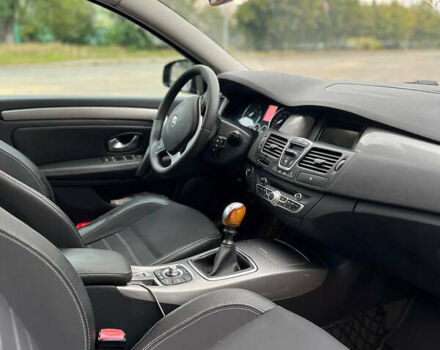 Серый Рено Лагуна, объемом двигателя 1.46 л и пробегом 266 тыс. км за 6500 $, фото 15 на Automoto.ua