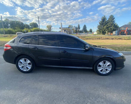 Серый Рено Лагуна, объемом двигателя 1.5 л и пробегом 275 тыс. км за 6150 $, фото 3 на Automoto.ua