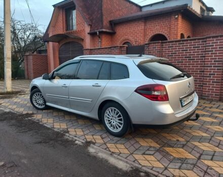 Серый Рено Лагуна, объемом двигателя 1.5 л и пробегом 173 тыс. км за 7500 $, фото 1 на Automoto.ua