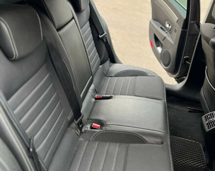 Серый Рено Лагуна, объемом двигателя 1.46 л и пробегом 266 тыс. км за 6500 $, фото 19 на Automoto.ua