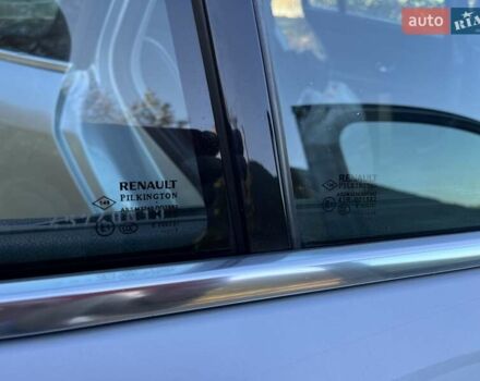 Серый Рено Лагуна, объемом двигателя 1.46 л и пробегом 285 тыс. км за 7000 $, фото 49 на Automoto.ua