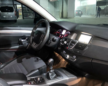 Серый Рено Лагуна, объемом двигателя 1.5 л и пробегом 275 тыс. км за 6150 $, фото 59 на Automoto.ua