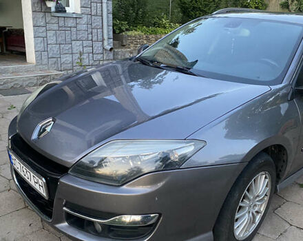 Серый Рено Лагуна, объемом двигателя 1.46 л и пробегом 299 тыс. км за 7200 $, фото 1 на Automoto.ua