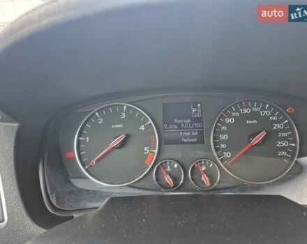Сірий Рено Лагуна, об'ємом двигуна 2 л та пробігом 365 тис. км за 7800 $, фото 4 на Automoto.ua