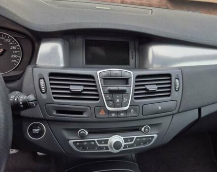 Серый Рено Лагуна, объемом двигателя 1.46 л и пробегом 204 тыс. км за 9400 $, фото 43 на Automoto.ua