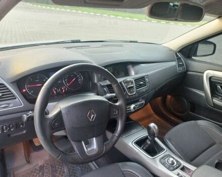 Серый Рено Лагуна, объемом двигателя 1.5 л и пробегом 173 тыс. км за 7500 $, фото 7 на Automoto.ua