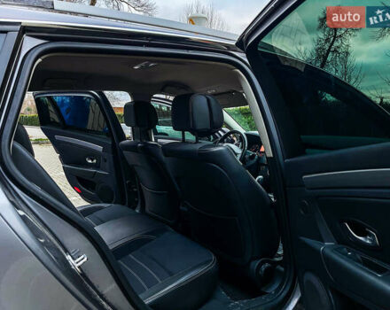 Серый Рено Лагуна, объемом двигателя 1.5 л и пробегом 378 тыс. км за 7100 $, фото 14 на Automoto.ua