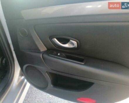 Серый Рено Лагуна, объемом двигателя 1.5 л и пробегом 192 тыс. км за 8600 $, фото 28 на Automoto.ua