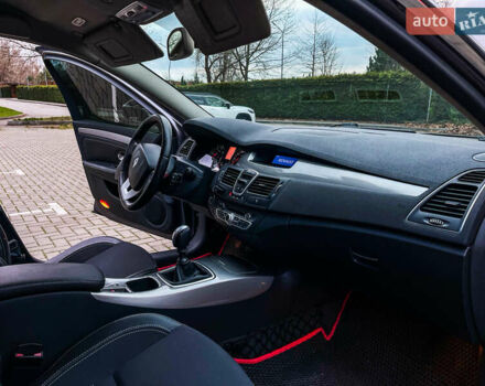 Серый Рено Лагуна, объемом двигателя 1.5 л и пробегом 378 тыс. км за 7100 $, фото 12 на Automoto.ua