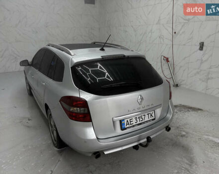 Серый Рено Лагуна, объемом двигателя 2 л и пробегом 246 тыс. км за 9000 $, фото 6 на Automoto.ua