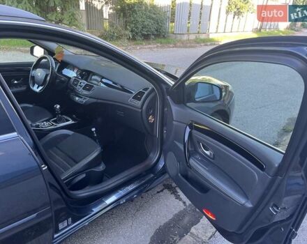 Серый Рено Лагуна, объемом двигателя 2 л и пробегом 255 тыс. км за 6500 $, фото 6 на Automoto.ua