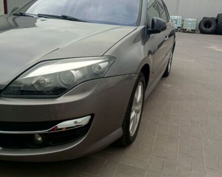 Серый Рено Лагуна, объемом двигателя 2 л и пробегом 220 тыс. км за 9000 $, фото 2 на Automoto.ua