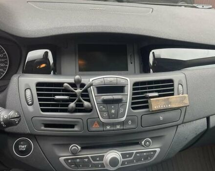 Серый Рено Лагуна, объемом двигателя 2 л и пробегом 225 тыс. км за 9500 $, фото 16 на Automoto.ua