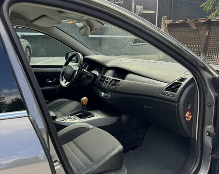 Сірий Рено Лагуна, об'ємом двигуна 1.46 л та пробігом 195 тис. км за 7200 $, фото 12 на Automoto.ua