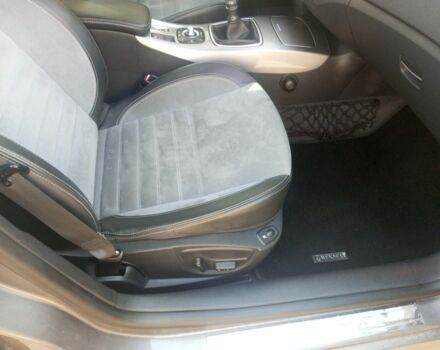 Серый Рено Лагуна, объемом двигателя 2 л и пробегом 220 тыс. км за 9000 $, фото 9 на Automoto.ua