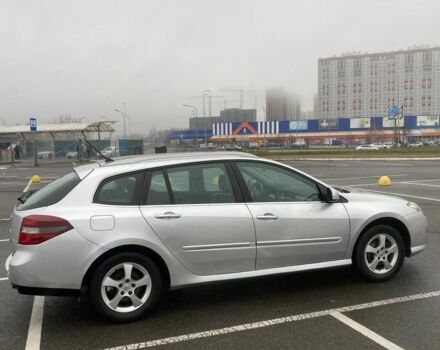 Серый Рено Лагуна, объемом двигателя 1.5 л и пробегом 334 тыс. км за 6900 $, фото 5 на Automoto.ua