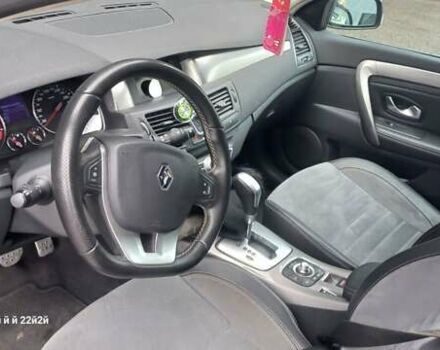 Сірий Рено Лагуна, об'ємом двигуна 2 л та пробігом 254 тис. км за 9300 $, фото 10 на Automoto.ua