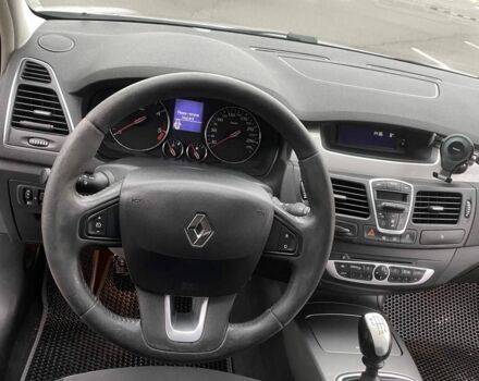 Серый Рено Лагуна, объемом двигателя 1.5 л и пробегом 334 тыс. км за 6900 $, фото 8 на Automoto.ua