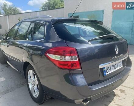 Серый Рено Лагуна, объемом двигателя 2 л и пробегом 210 тыс. км за 8000 $, фото 7 на Automoto.ua