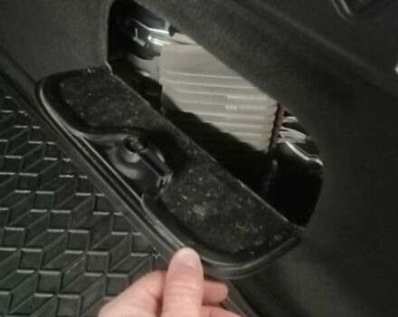 Серый Рено Лагуна, объемом двигателя 2 л и пробегом 290 тыс. км за 9500 $, фото 43 на Automoto.ua