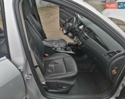 Серый Рено Лагуна, объемом двигателя 1.5 л и пробегом 348 тыс. км за 9300 $, фото 4 на Automoto.ua