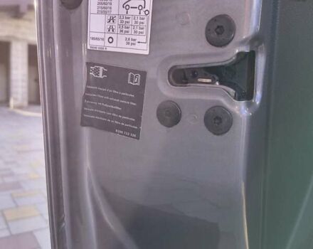 Серый Рено Лагуна, объемом двигателя 1.46 л и пробегом 305 тыс. км за 7500 $, фото 26 на Automoto.ua