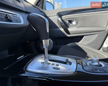 Серый Рено Лагуна, объемом двигателя 2 л и пробегом 181 тыс. км за 12500 $, фото 10 на Automoto.ua